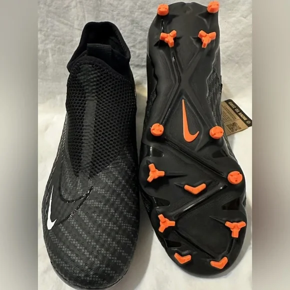 Nike Phantom GX Academy Dynamic Fit MG Soccer Cleats DD9472-010. Men’s Sz